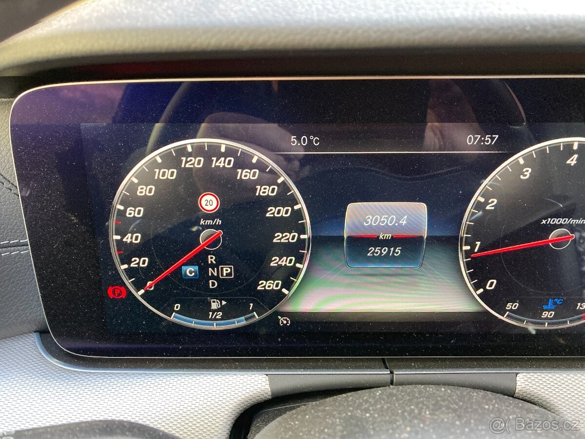 mercedes-benz-tridy-e-450-e-4matic-avantgarde - 5