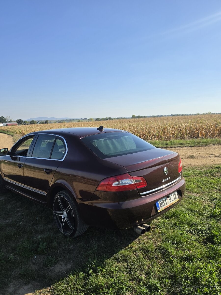 skoda-superb-2-0-2 - 2