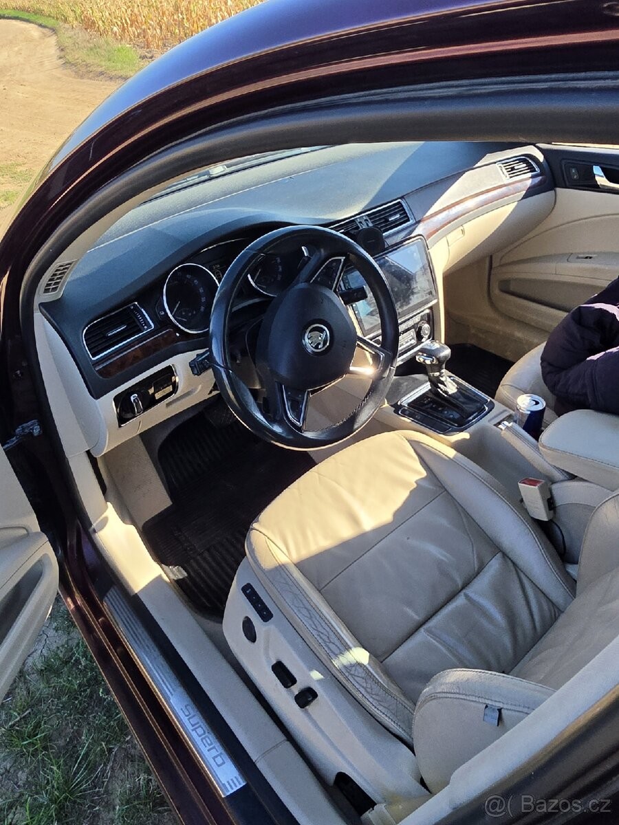 skoda-superb-2-0-2 - 7