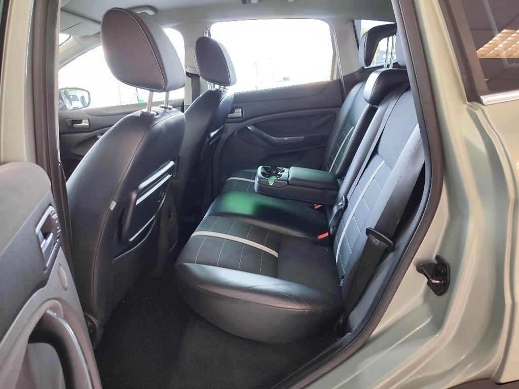 ford-kuga - 8