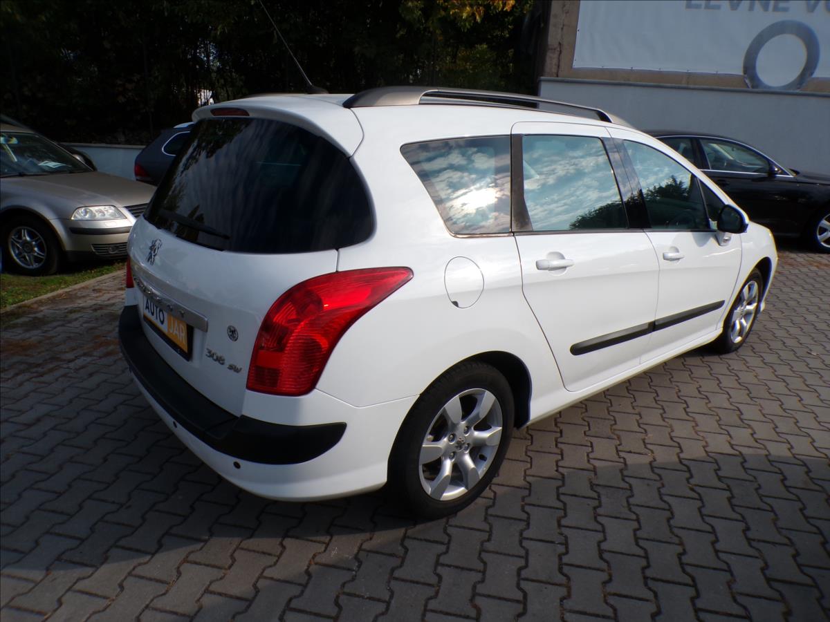 peugeot-308-1-6-hdi - 4