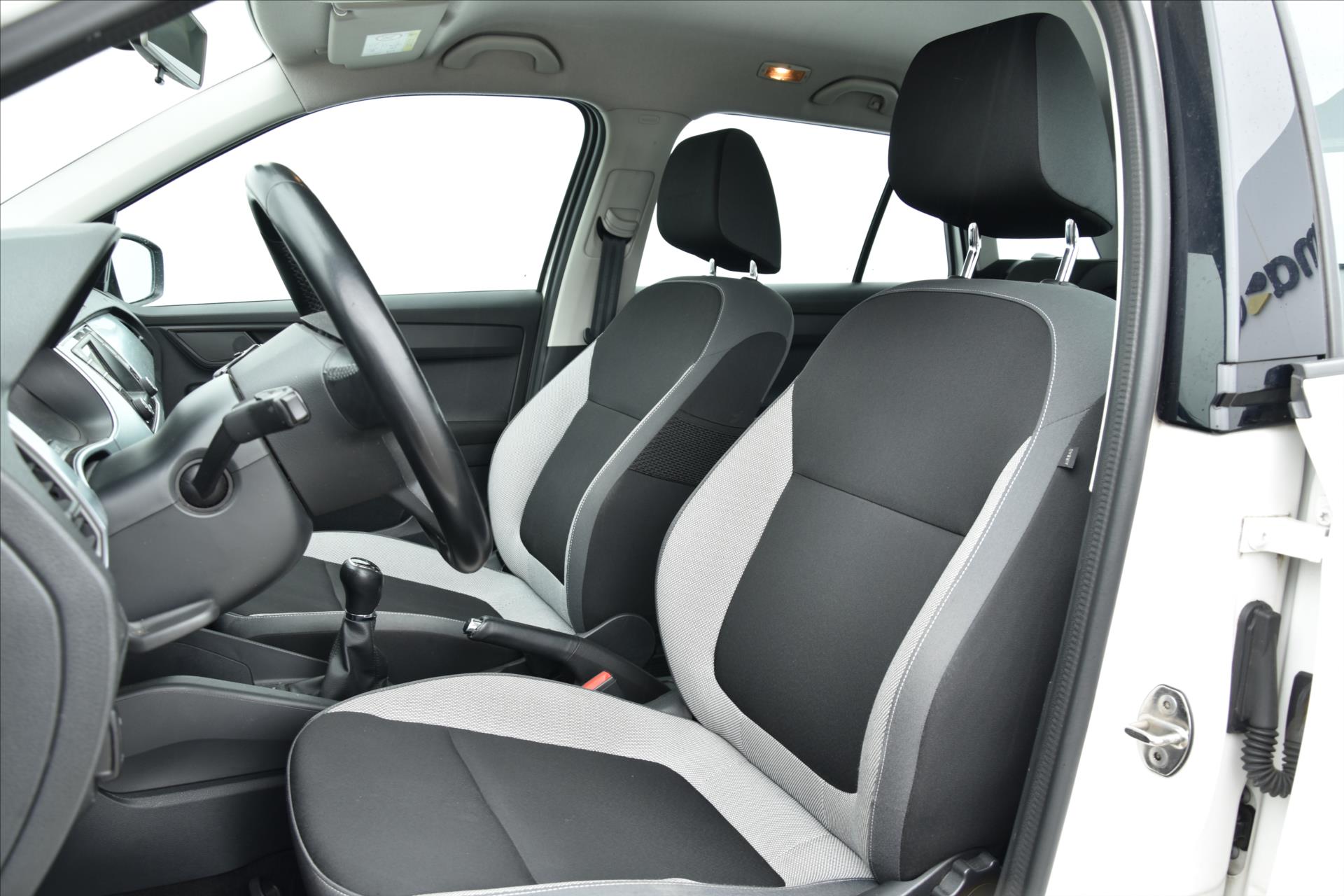 skoda-fabia-1-2tsi-1-majitel-dph-cr - 8