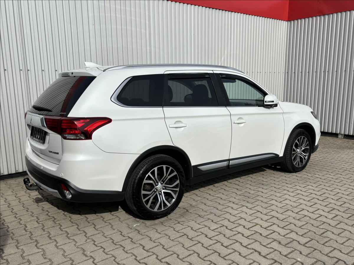 mitsubishi-outlander-2-3-d-instyle-7-mist - 3