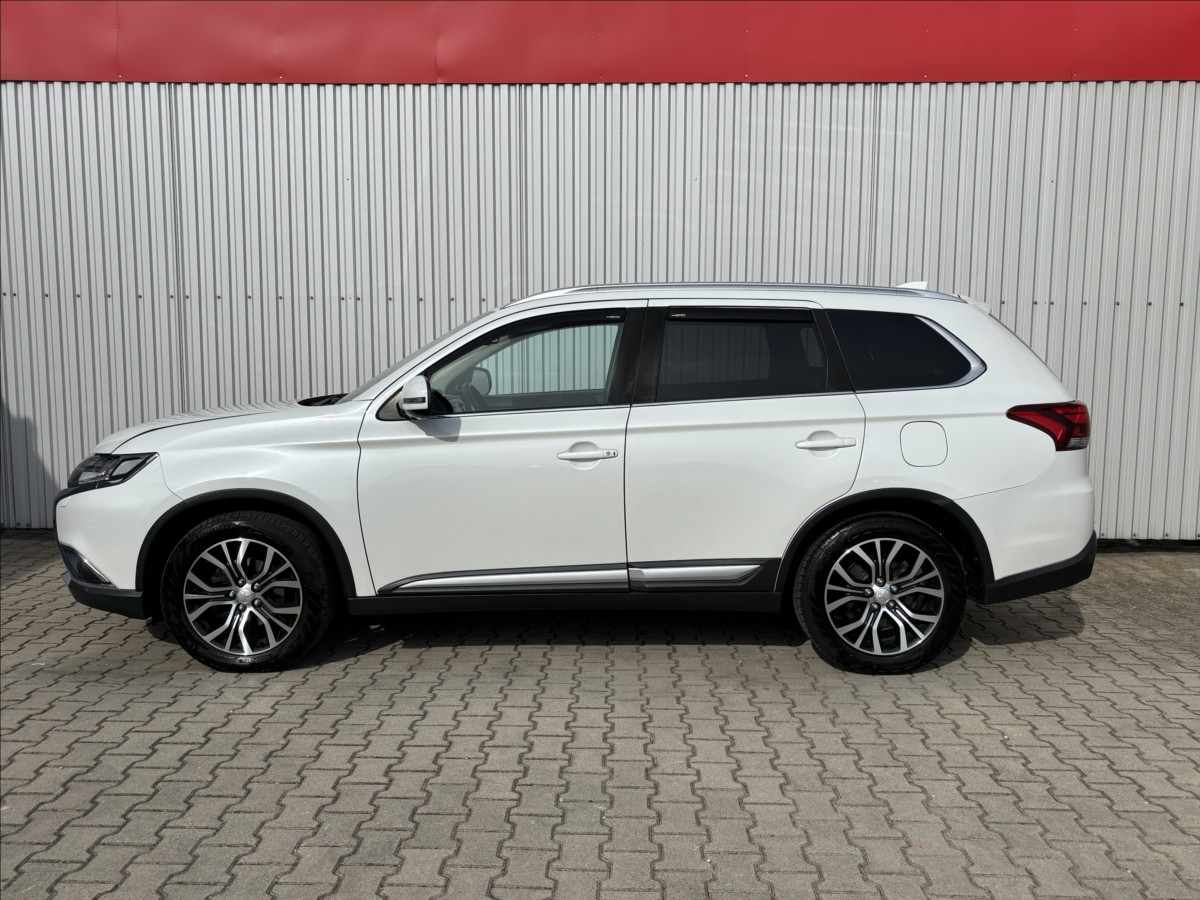 mitsubishi-outlander-2-3-d-instyle-7-mist - 4
