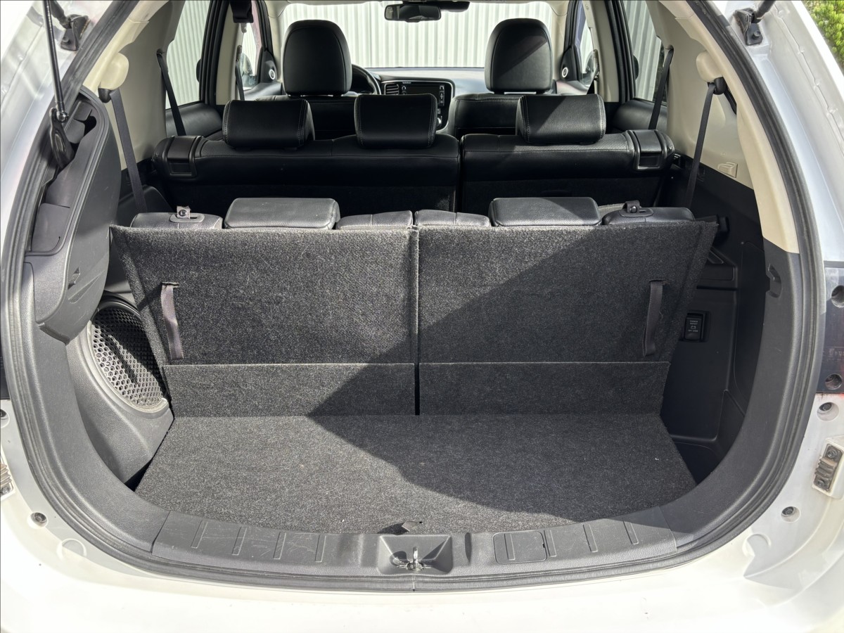 mitsubishi-outlander-2-3-d-instyle-7-mist - 6