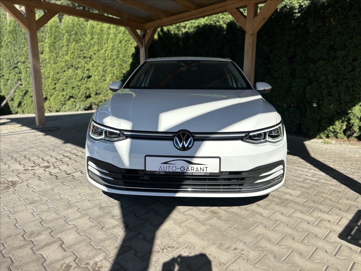 volkswagen-golf-1-5-e-tsi-110kw-dsg-style - 4