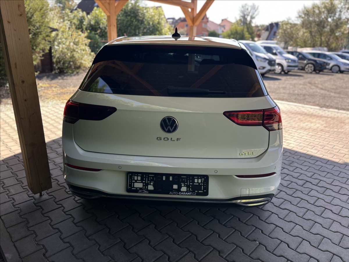 volkswagen-golf-1-5-e-tsi-110kw-dsg-style - 5