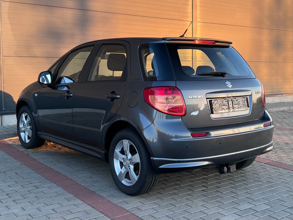 suzuki-sx4-1-6-vvti-vyhrev-s-alu - 5