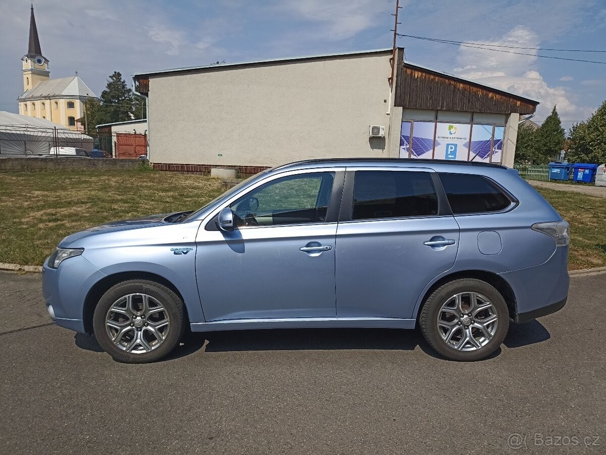 mitsubishi-outlander-2-0-nova-cena - 2