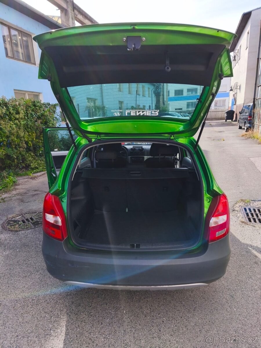 skoda-fabia-1-2-tsi-77-kw-manual-2010 - 4