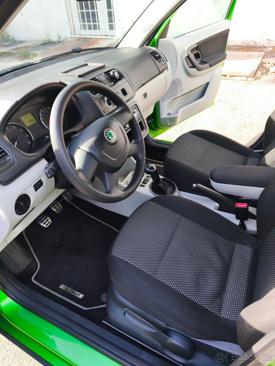 skoda-fabia-1-2-tsi-77-kw-manual-2010 - 8