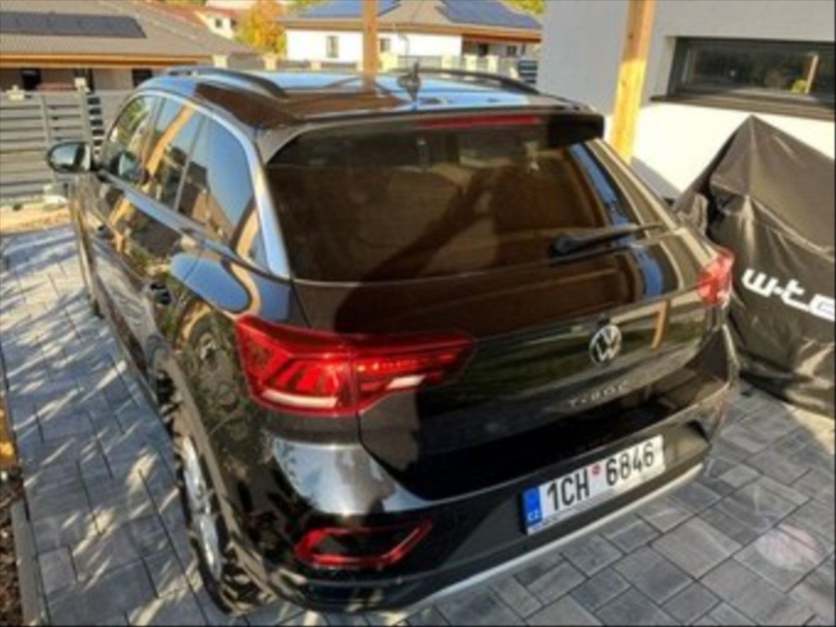 volkswagen-t-roc-1-0-tsi-81kw-2023 - 8