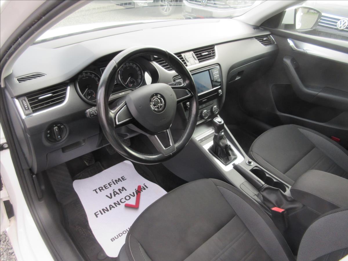 skoda-octavia-1-6-tdi-85kw - 5