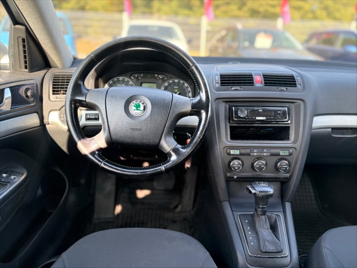 skoda-octavia-1-9-tdi-combi-automat - 7