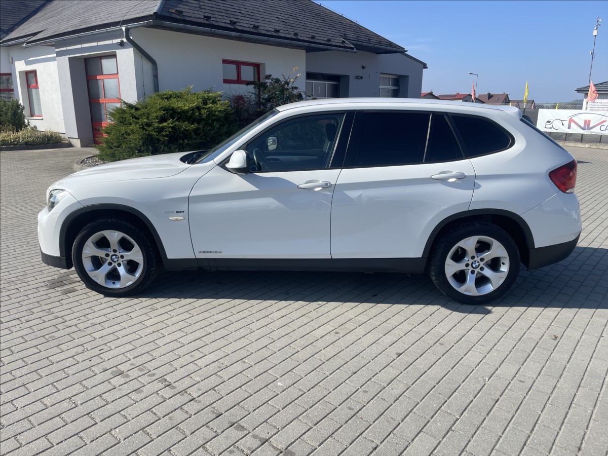 bmw-x1-2-0-18d-x-drive-automat-czauto - 1