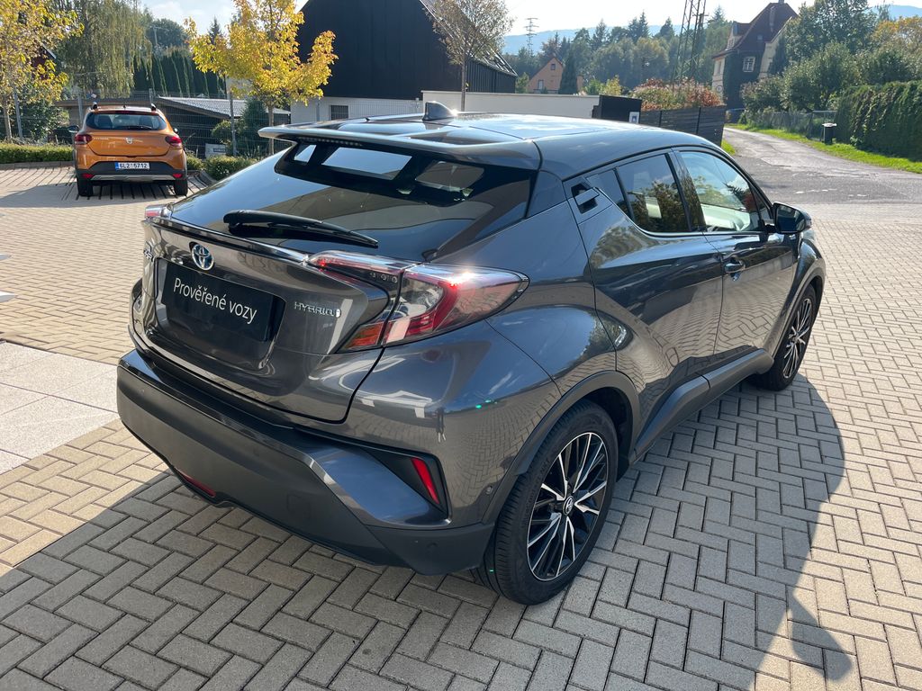 toyota-c-hr-1-8-hybrid-e-cvt-style - 5