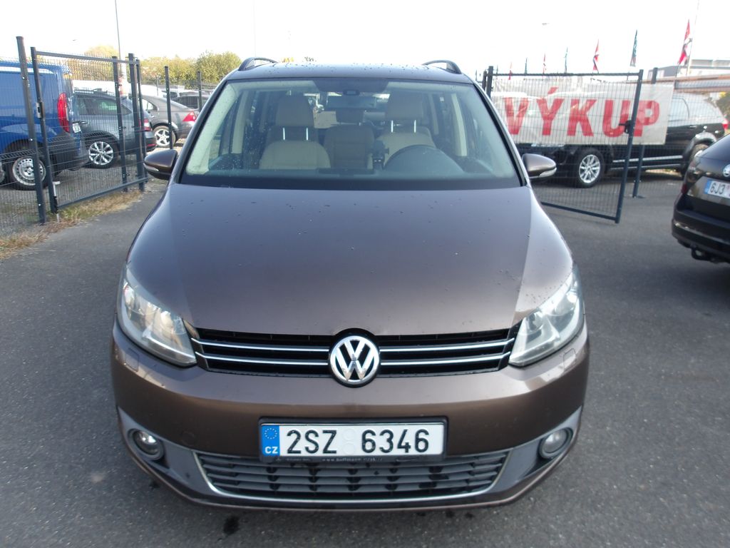 volkswagen-touran-2-0tdi-103kw-panorama - 2