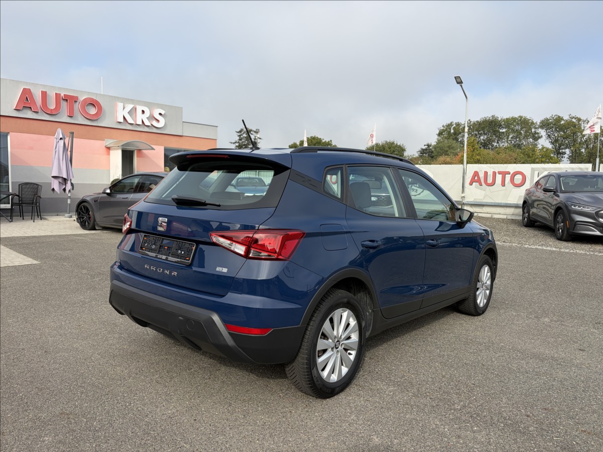 seat-arona-1-0-tsi-85kw-climatronic-carplay-temp - 4