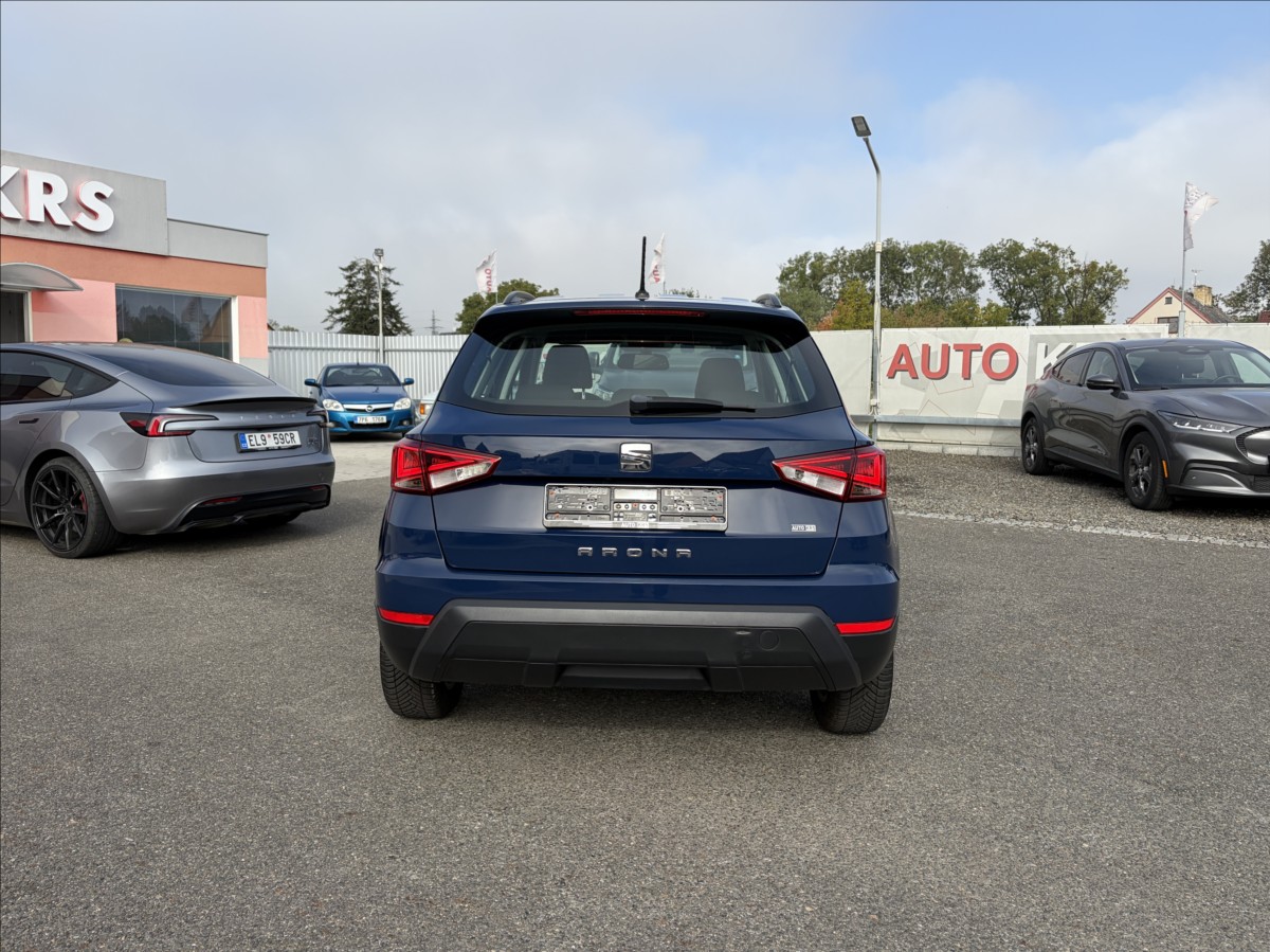 seat-arona-1-0-tsi-85kw-climatronic-carplay-temp - 5