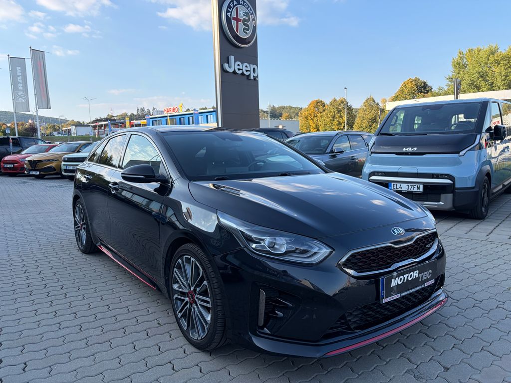 kia-pro-ceed-1-6-t-gdi-150kw-gt - 1