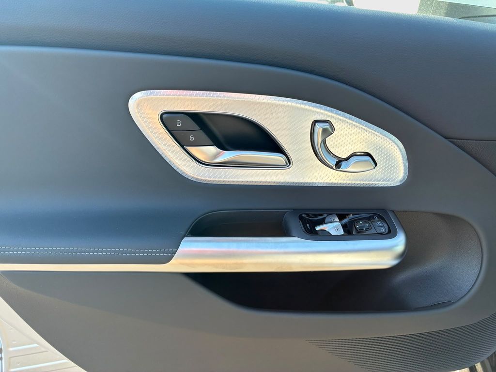 mercedes-benz-cla-250-electric - 8