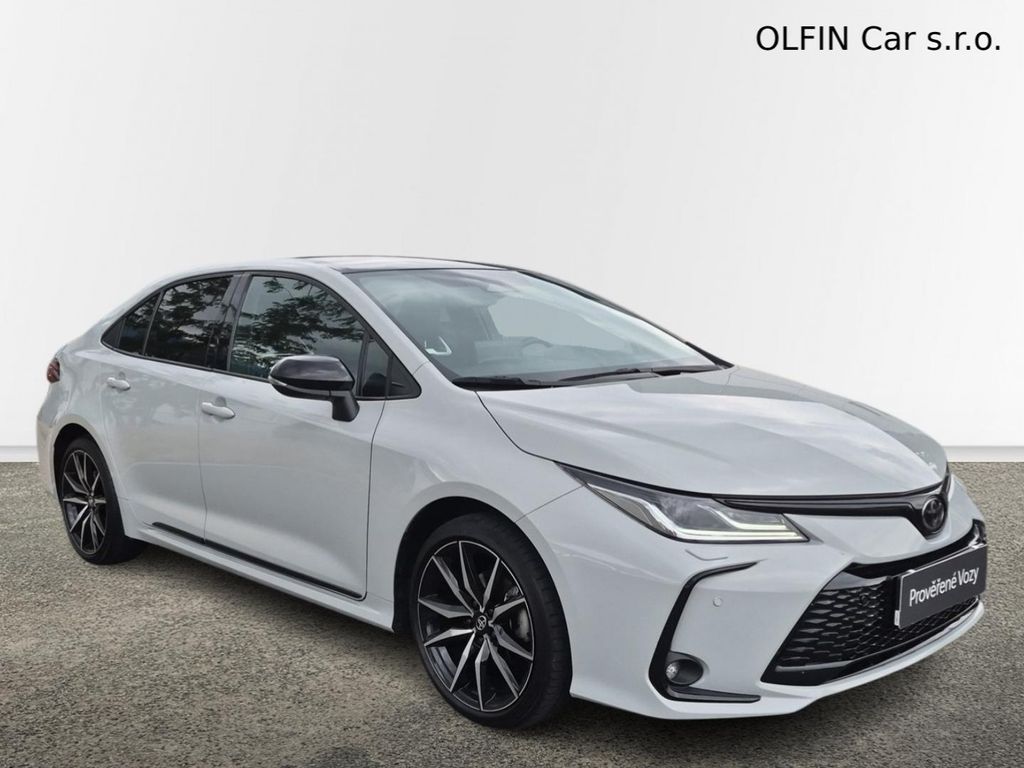 toyota-corolla-sd-1-8-hev-gr-sport-dynamic - 4
