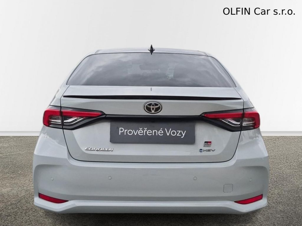 toyota-corolla-sd-1-8-hev-gr-sport-dynamic - 7