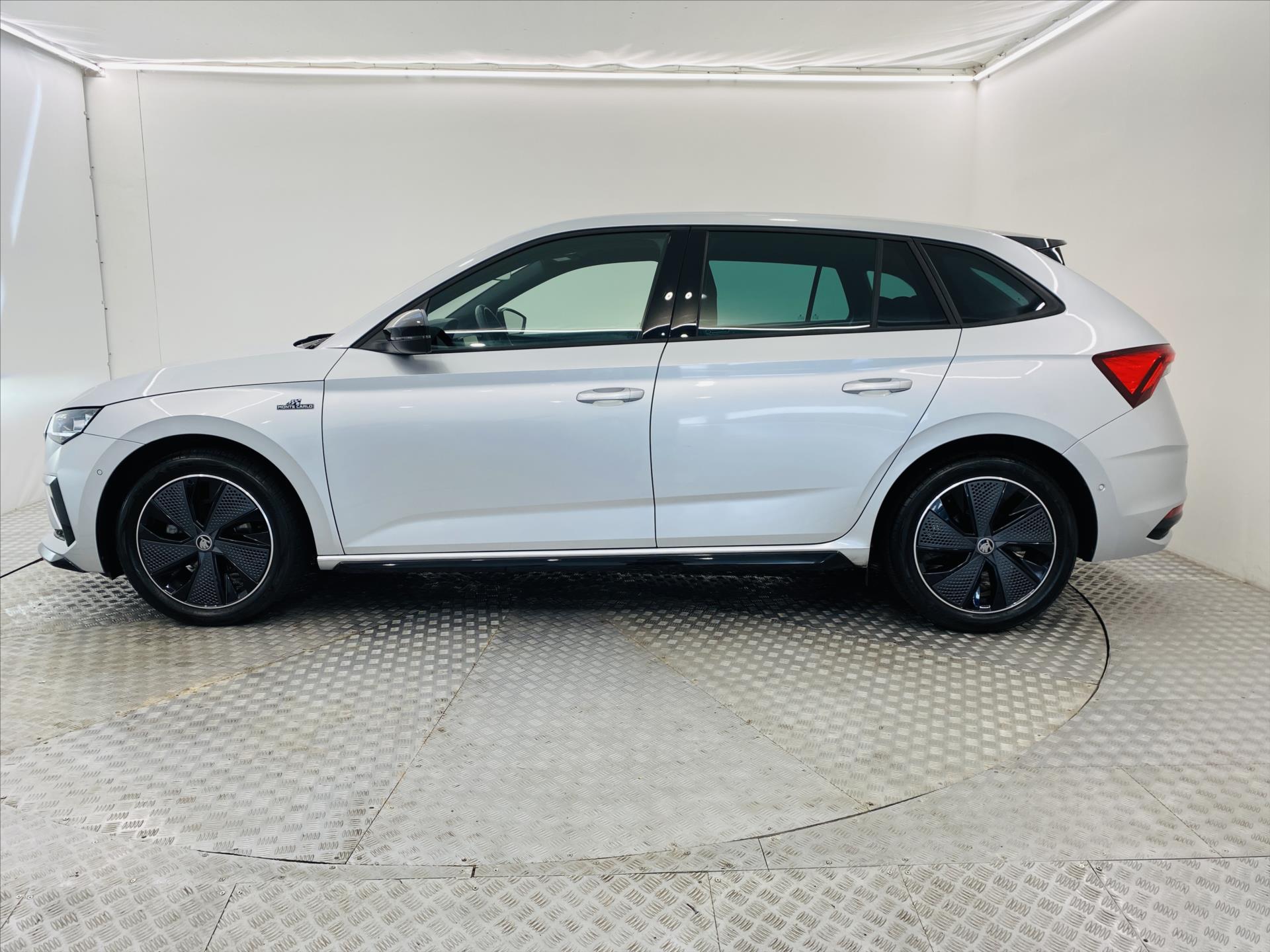 skoda-scala-1-0-tsi-85kw-dsg-monte-carlo - 2