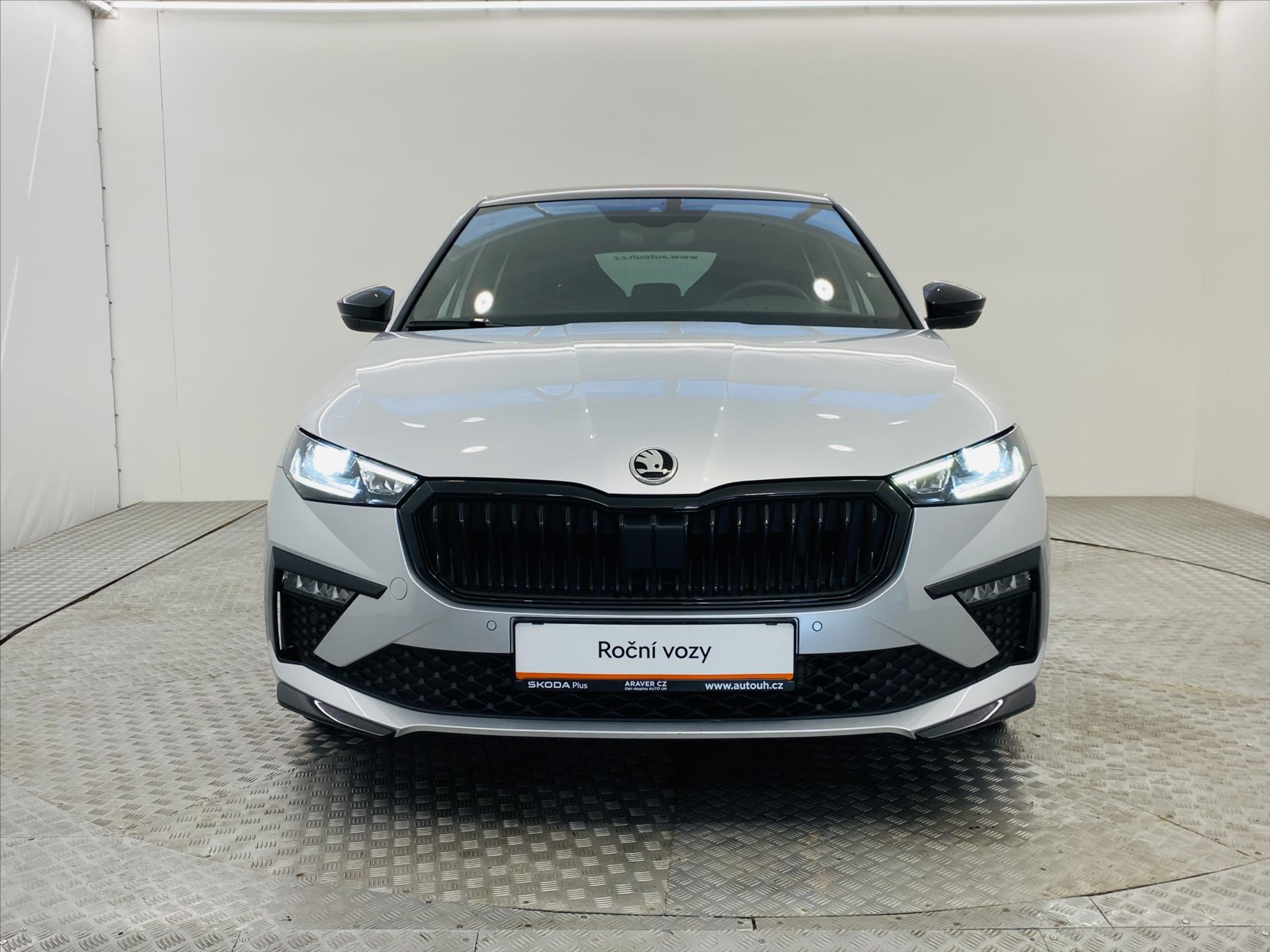 skoda-scala-1-0-tsi-85kw-dsg-monte-carlo - 3