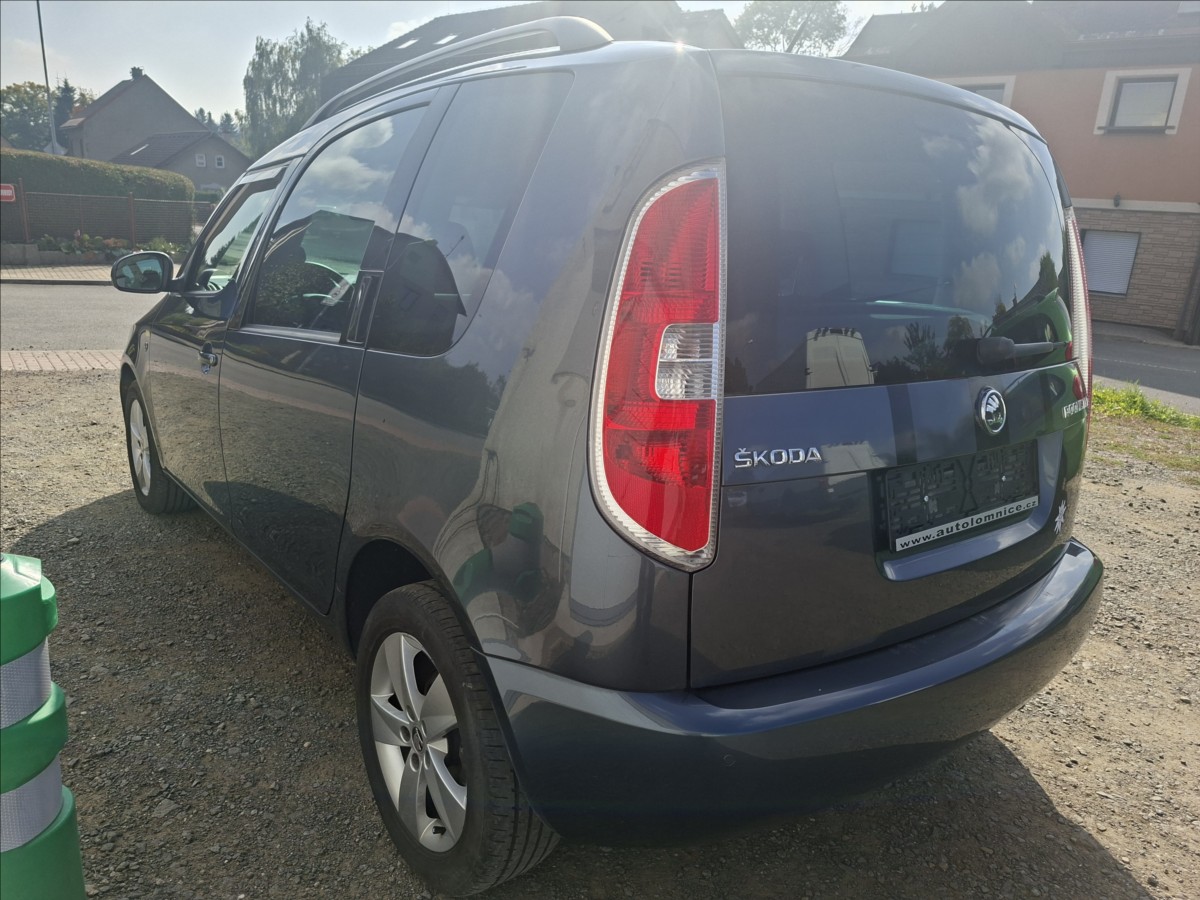 skoda-roomster-1-2-tsi - 5