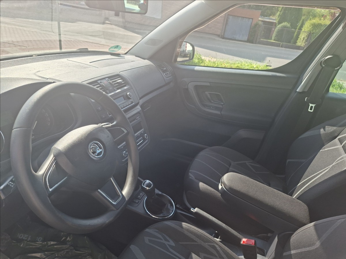 skoda-roomster-1-2-tsi - 9