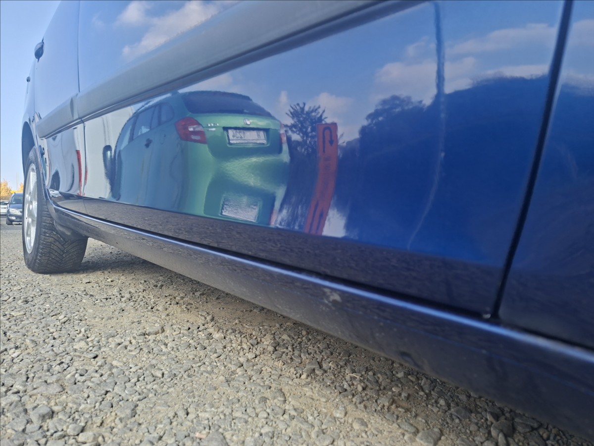 skoda-fabia-1-4-16v-kombi - 6