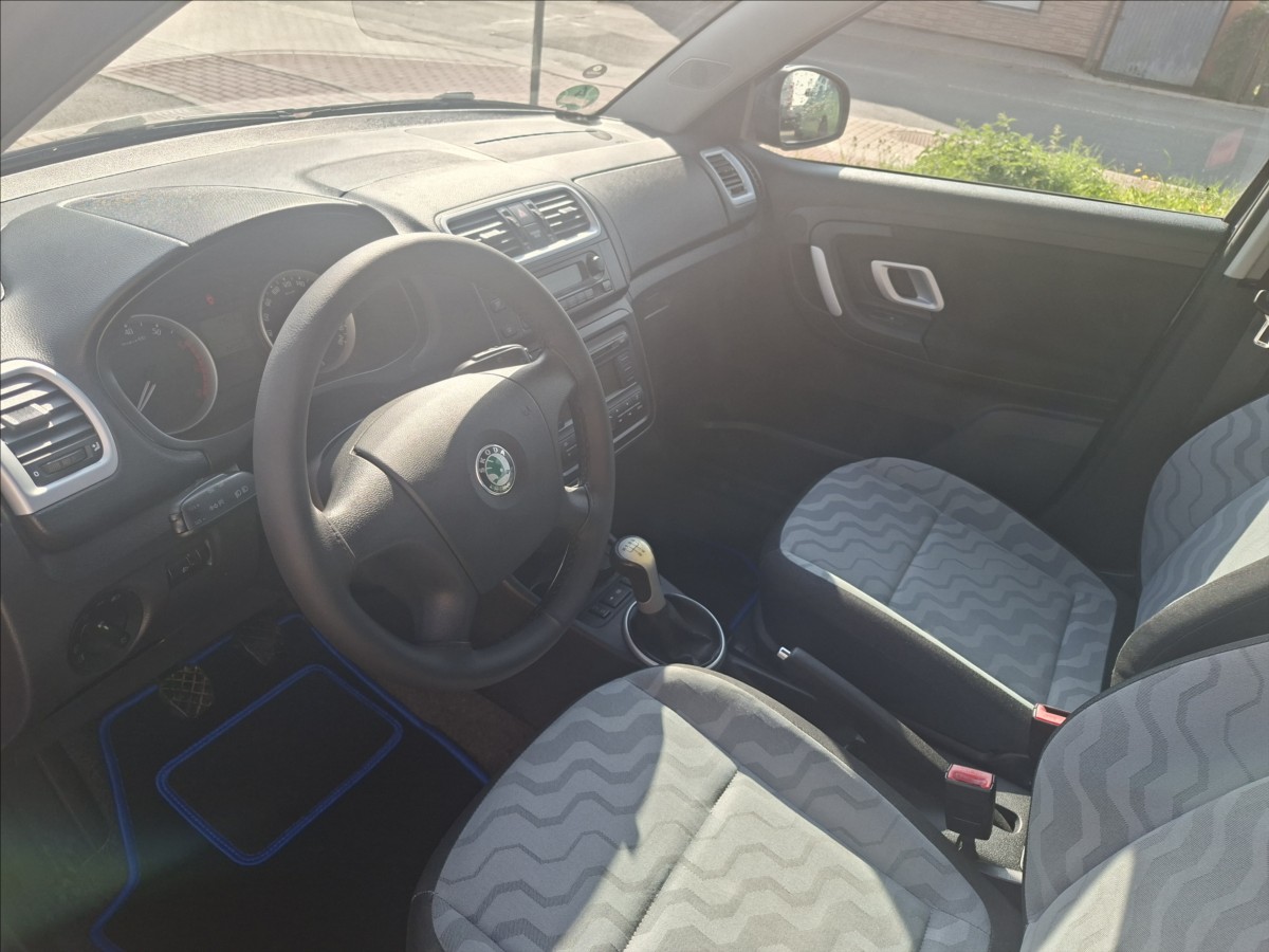 skoda-fabia-1-4-16v-kombi - 9