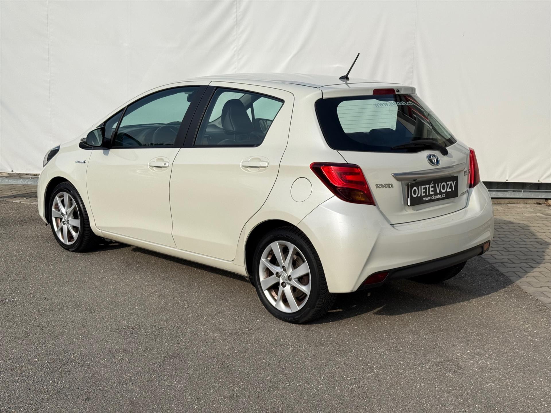 toyota-yaris-1-5-style-senso - 5