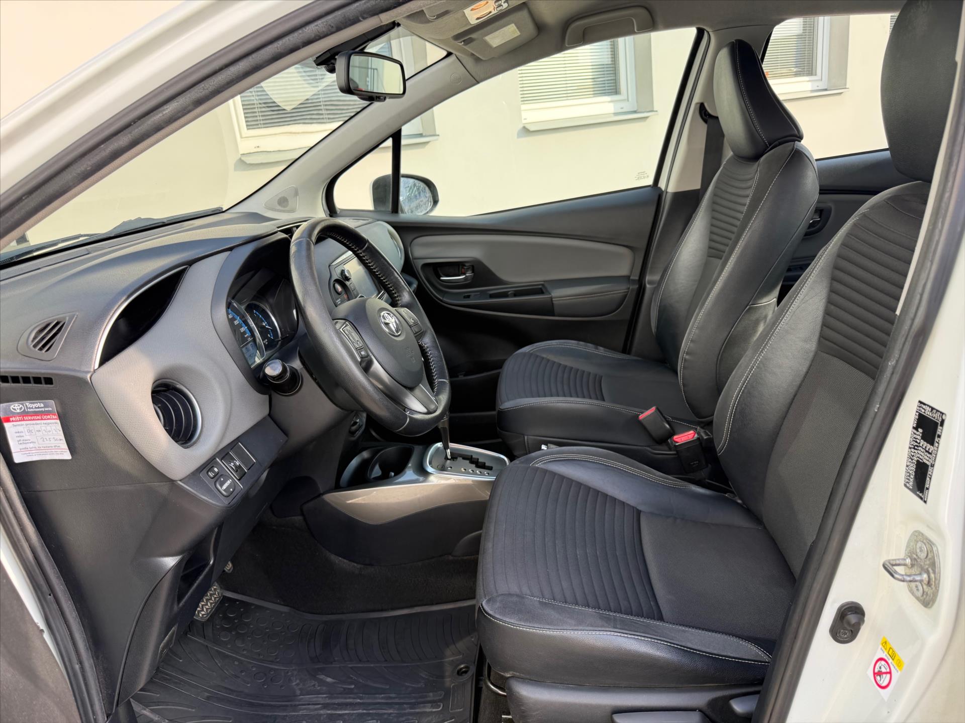 toyota-yaris-1-5-style-senso - 7