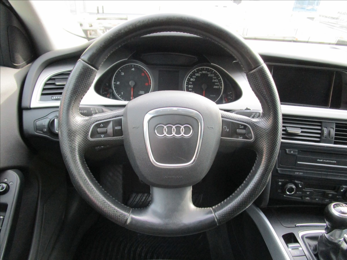 audi-a4-avant-3-0tdi-v6-quattro-bi-xenony - 7