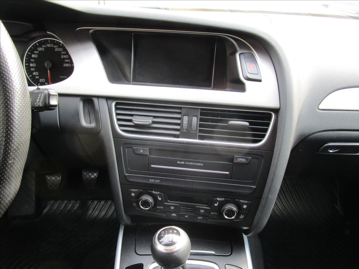 audi-a4-avant-3-0tdi-v6-quattro-bi-xenony - 8