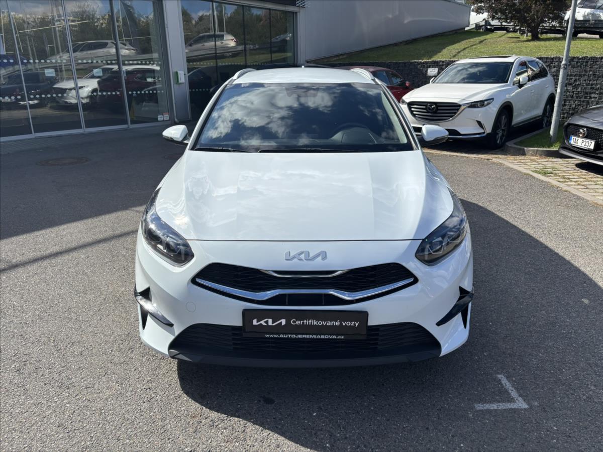 kia-ceed-1-5-tgdi-top-zaruka-top-stav - 7