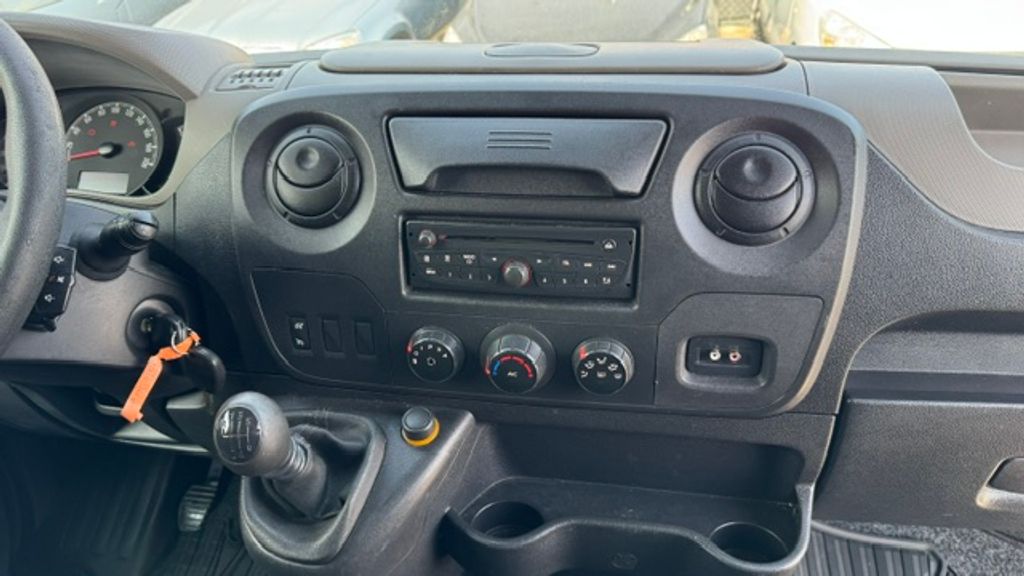 opel-movano-2-3-dci-92kw-l3h2 - 9