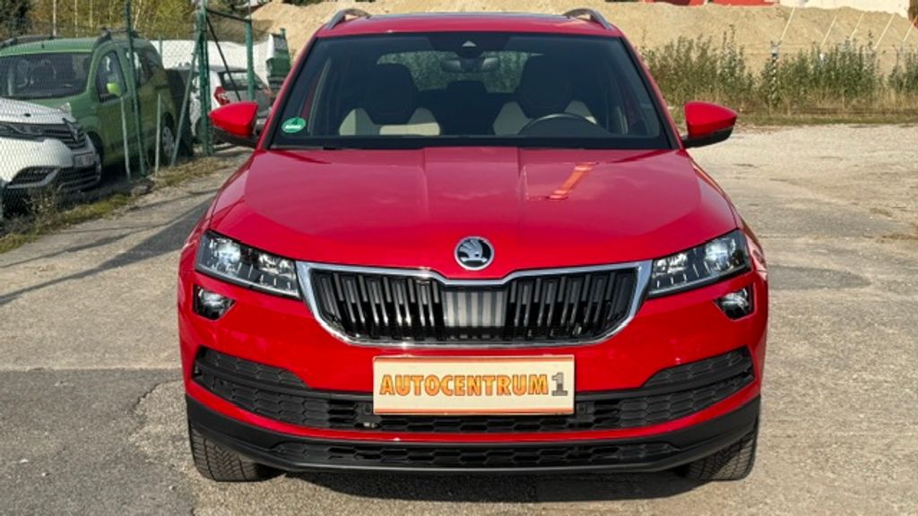 skoda-karoq-1-5-tsi-110kw-dsg-style-business - 1
