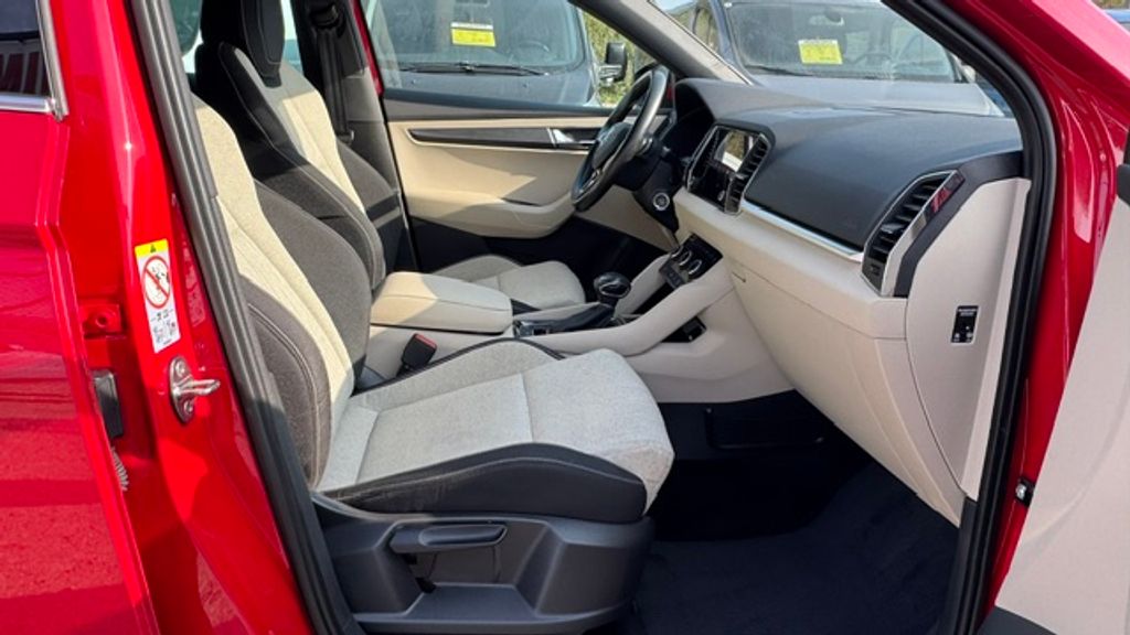 skoda-karoq-1-5-tsi-110kw-dsg-style-business - 9