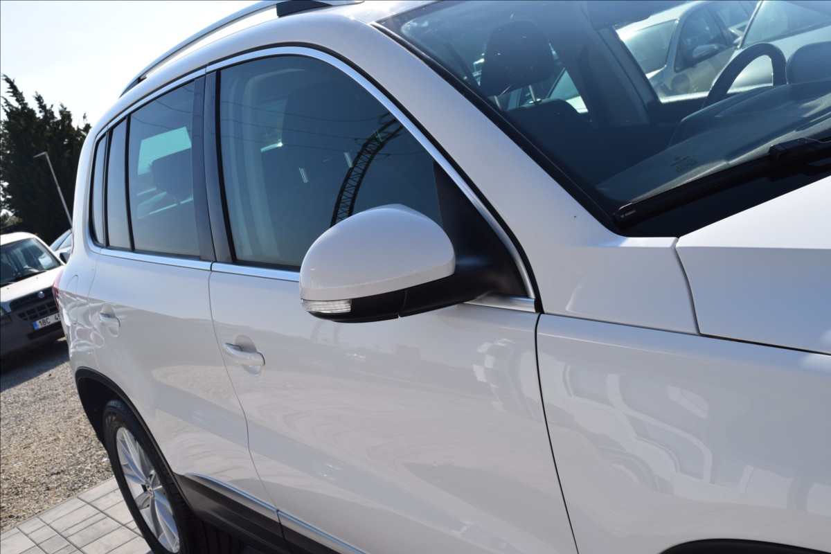 volkswagen-tiguan-2-0-tdi-81kw-alu-nizky-najezd - 4