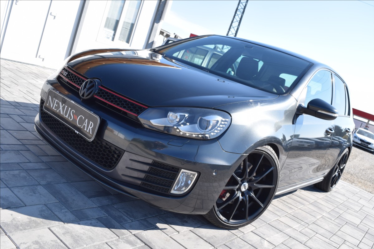 Volkswagen Golf 2,0 GTI 6 PO SERVISE AUTOMAT