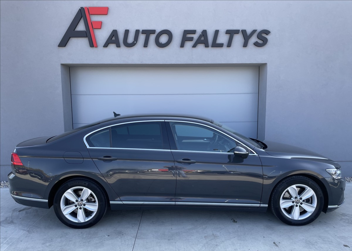 volkswagen-passat-2-0-tsi-200kw-4x4-dsg-cr - 1