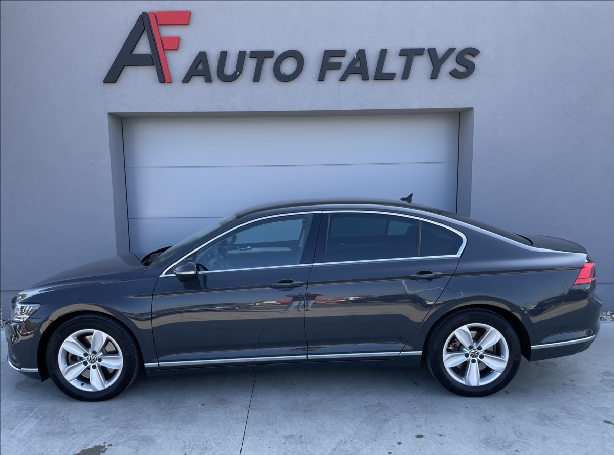 volkswagen-passat-2-0-tsi-200kw-4x4-dsg-cr - 5