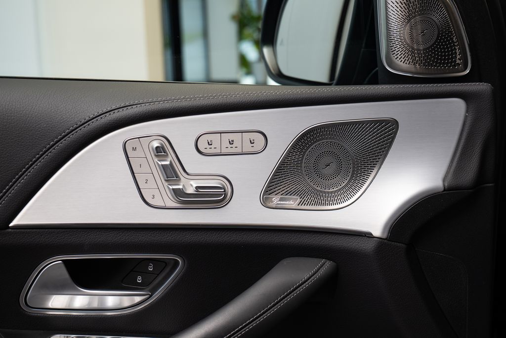mercedes-benz-450d-burmester-360-pano-masazni-sedadla - 8