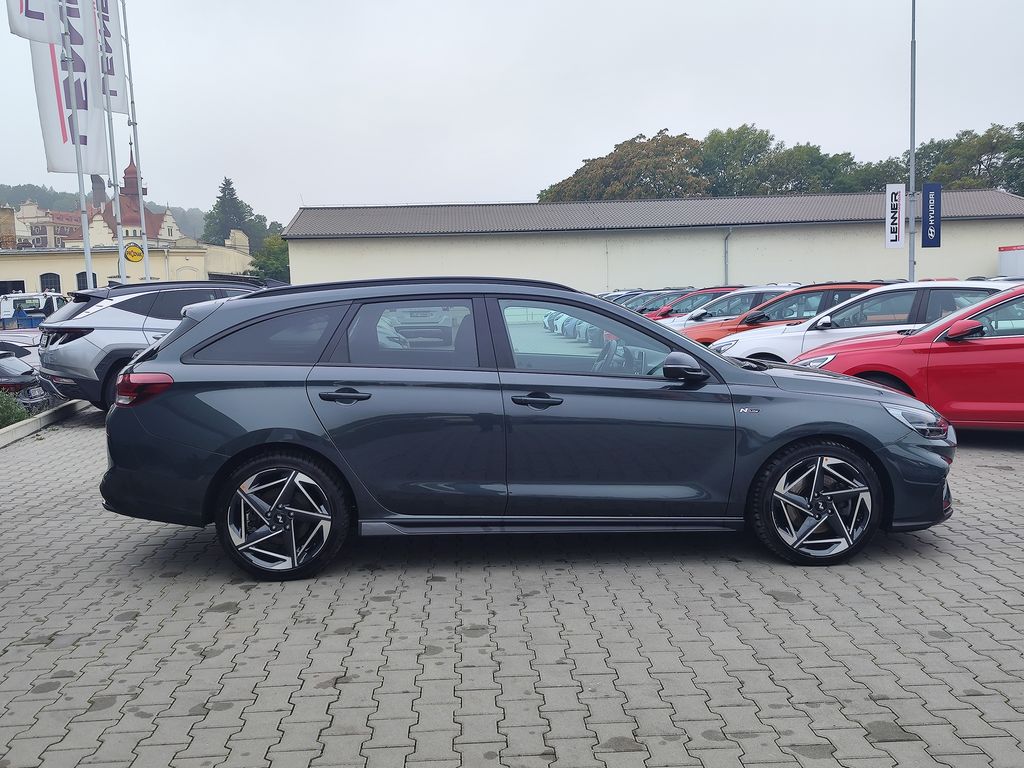 hyundai-i30-1-5-t-gdi-103kw-n-line-dct - 3