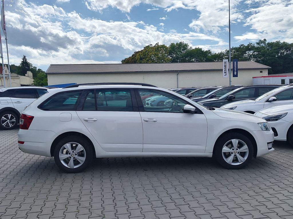 skoda-octavia-1-6-tdi-81kw-elegance - 3
