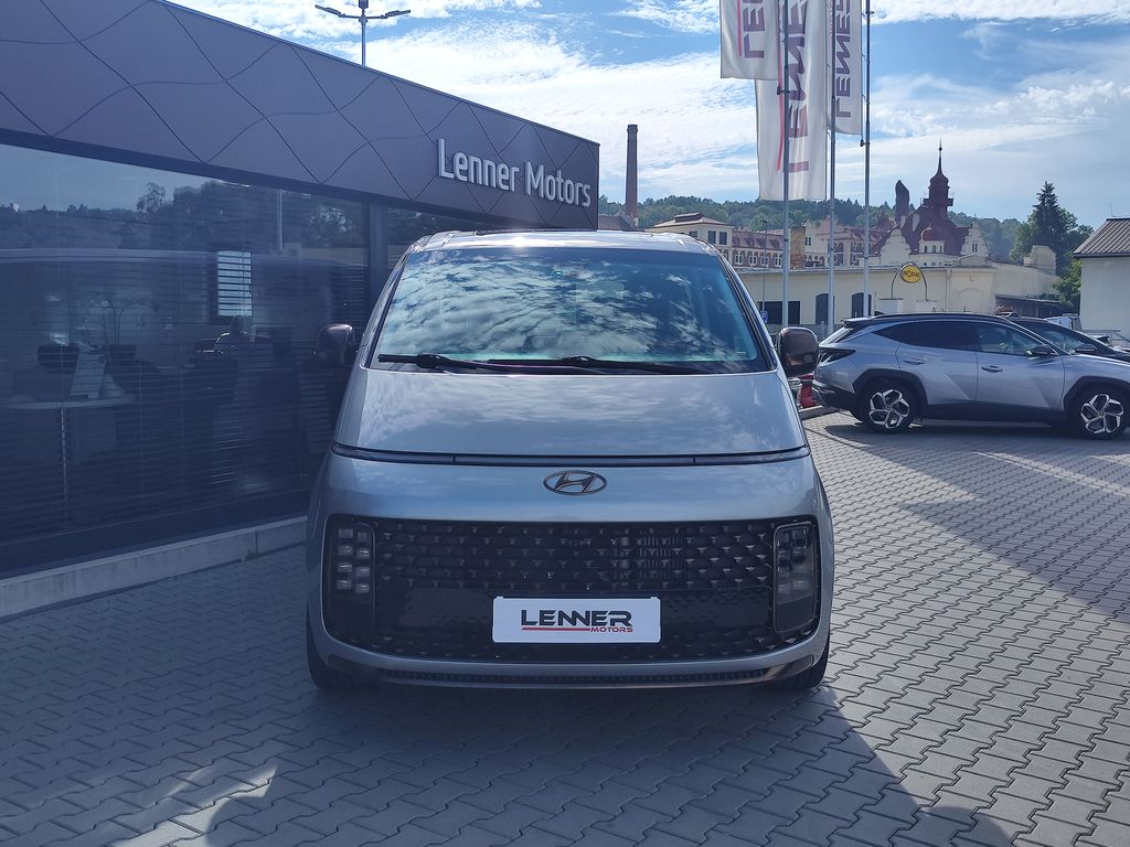 hyundai-staria-2-2-crdi-130kw-luxury-pnm-dct-4x4 - 1