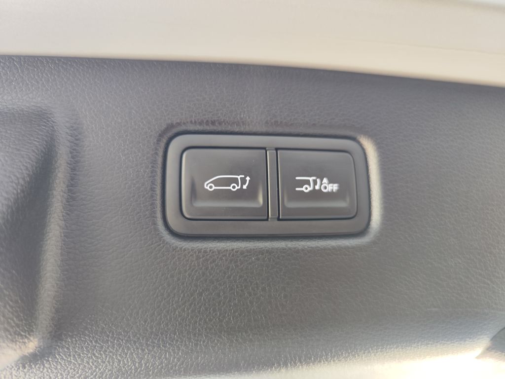 hyundai-staria-2-2-crdi-130kw-luxury-pnm-dct-4x4 - 8